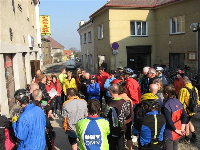 178-110-09_duben01.jpg