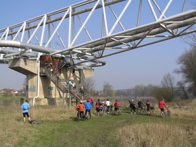 178-110-09_duben09.jpg