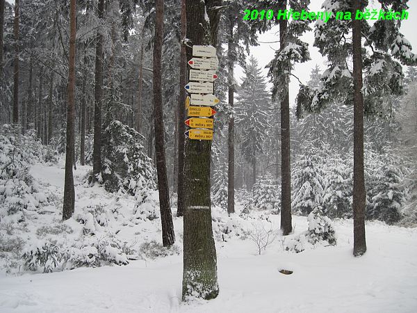 Autor: Zdeněk Foltýn 228-55-Vikendxnaxsnehux034.jpg