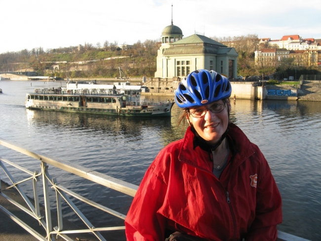 Autor: Josef Majdák 301-142-Parnikem.jpg