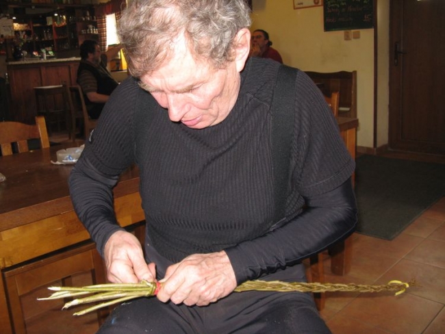 485-12-09xAxJExSKOROxHOTOVO.JPG