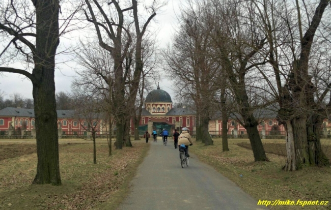 487-110-13_povltavi_016.jpg