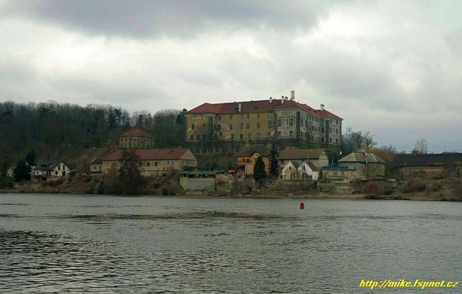 487-110-13_povltavi_026.jpg