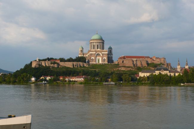 527-77-bazilika_ostrihom.jpg