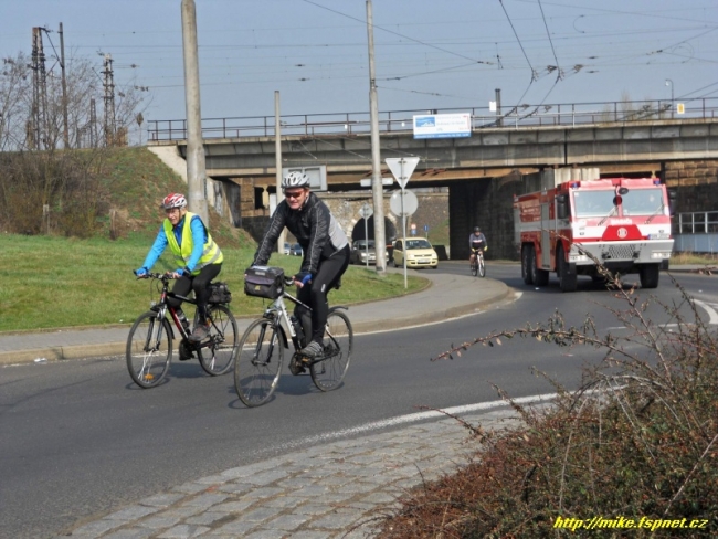 Autor: Michal Třetina 555-110-14_jarni_gulas_007.jpg